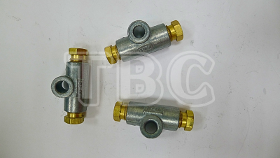 Lubrication Distributor- JD-02 (Inlet Ø6)
